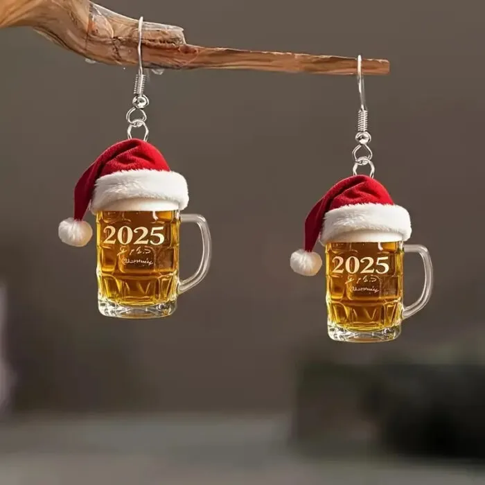 Festive beer mug earrings with Santa hats and "2025" engraving, perfect for holiday parties.