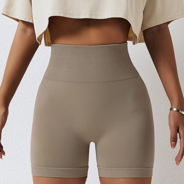 SculptForm Ultra Seamless Shorts in light coffee with high waist and smooth silhouette